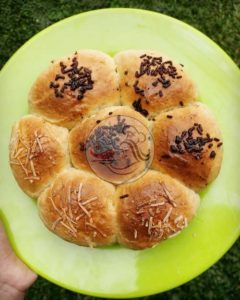 Resep Roti Manis Coklat Keju Tanpa Mixer 03