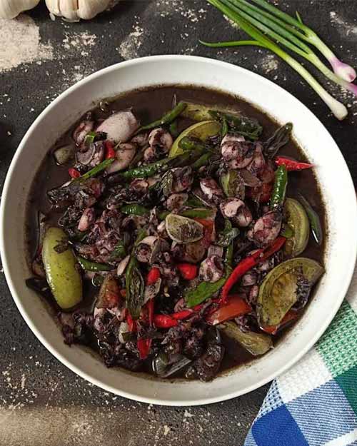 Resep Cumi Hitam Pedas Manis Ala Rumahan