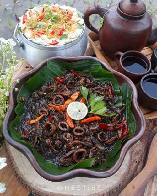 Resep Membuat Cumi Hitam