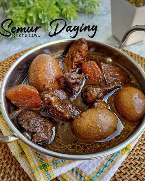 Resep Semur Telur Daging Campur