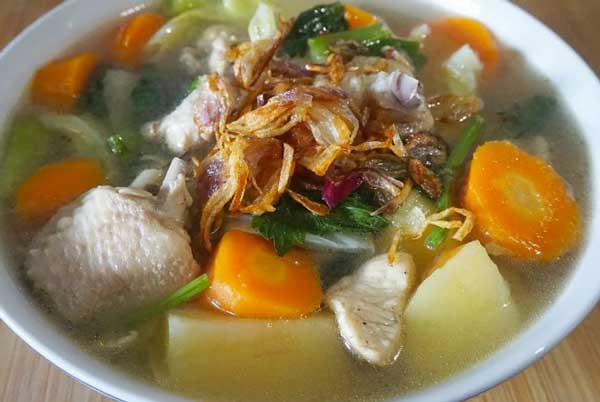 1. Sop Ayam Bening Simple