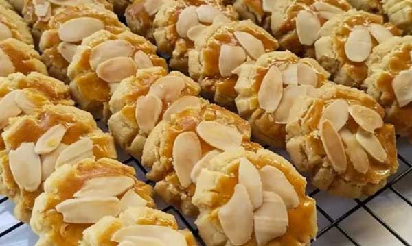 3. Resep Kue Kacang Almond