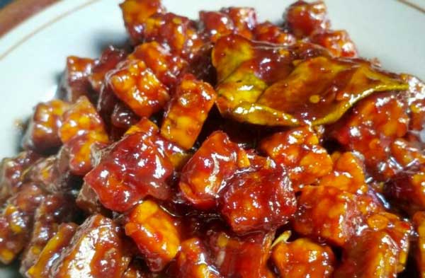 3. Resep Tempe Orek Basah ala Warteg Super Pedas