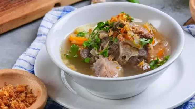 1. Sop Iga Sapi Bening Ala Resto Mewah