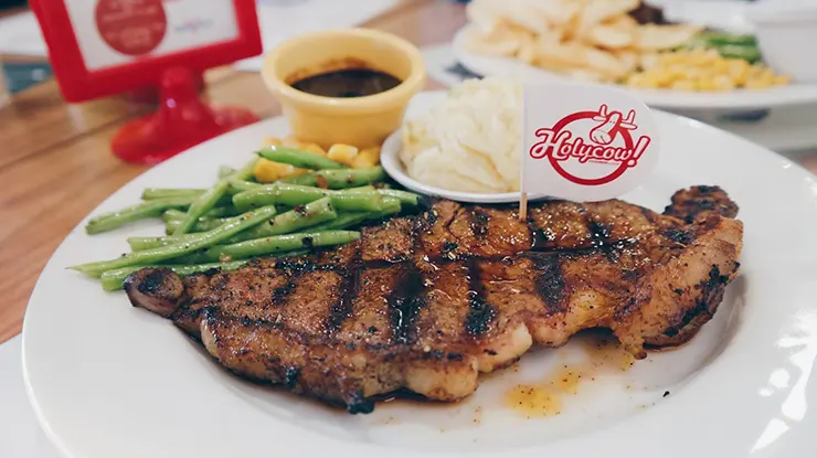 Harga Menu Holycow Chef Afit Lengkap