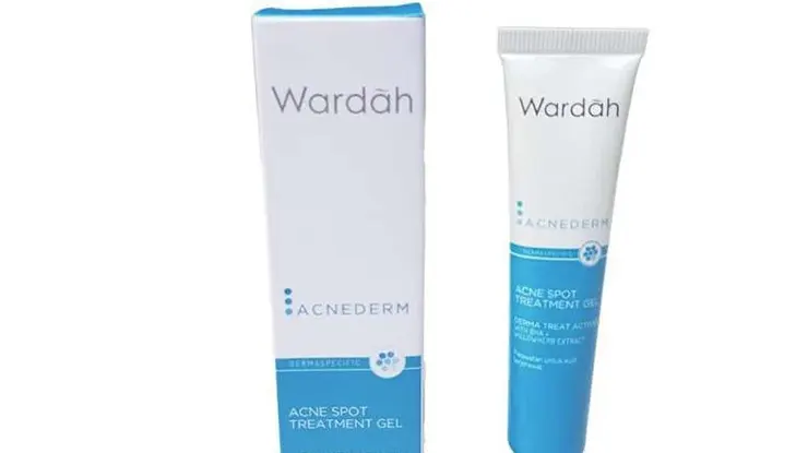 12. Wardah Acnederm Spot Treatment Gel