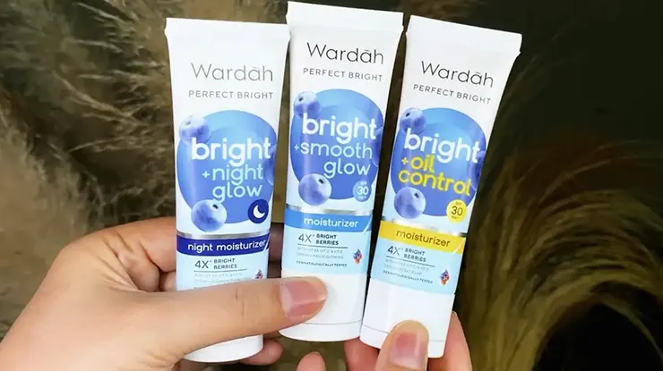 5. Wardah Perfect Bright Moisturizer