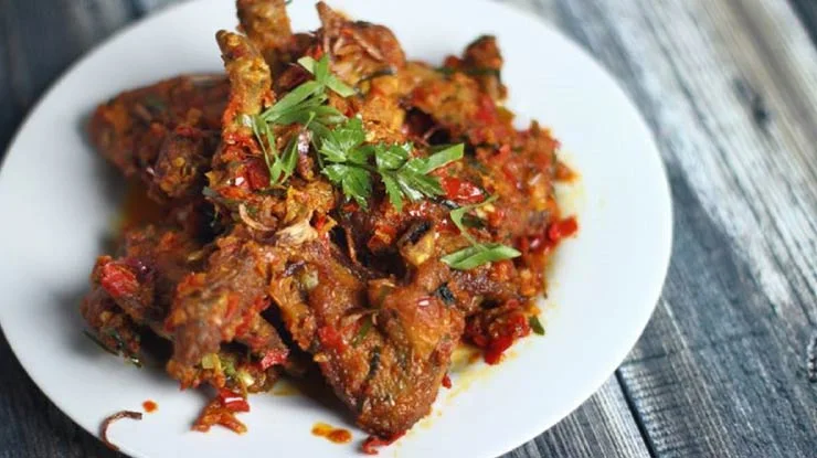 Ayam Rica Rica Makanan Khas Natal di Indonesia