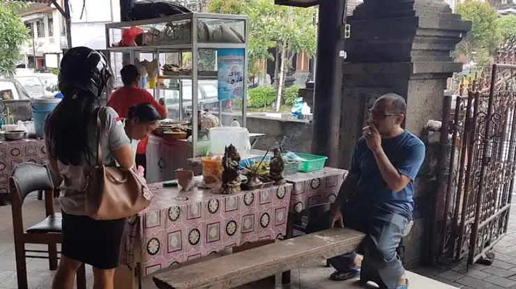 Warung Makan Babi Guling Dodo 1