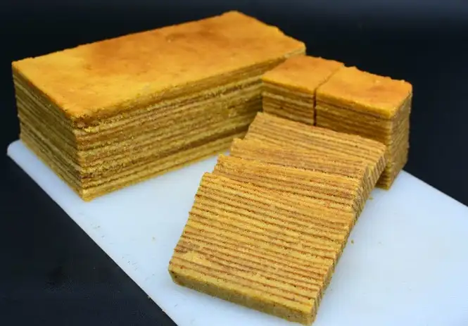 10. Kue Lapis Legit 1