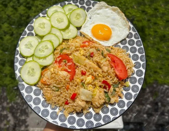 12. Nasi Goreng