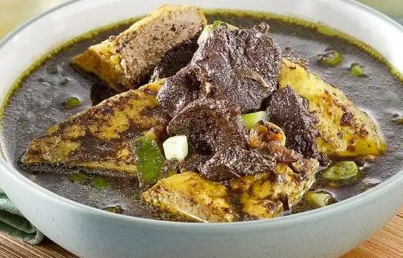 6. Rawon Kambing Tahu