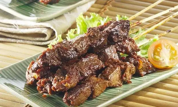 8. Sate Daging Sapi dan Kambing