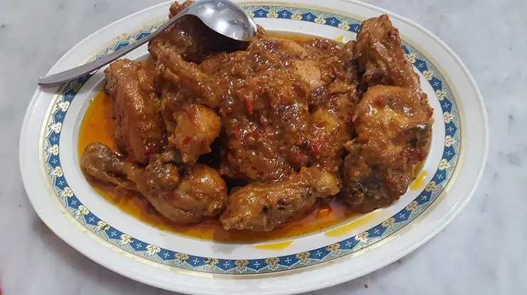 Resep Ayam Bumbu Rujak Agar Tidak Bosan