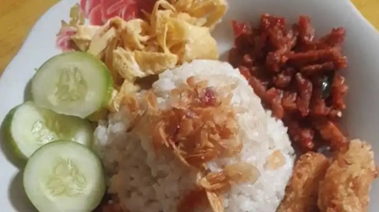 2. Nasi Uduk Betawi