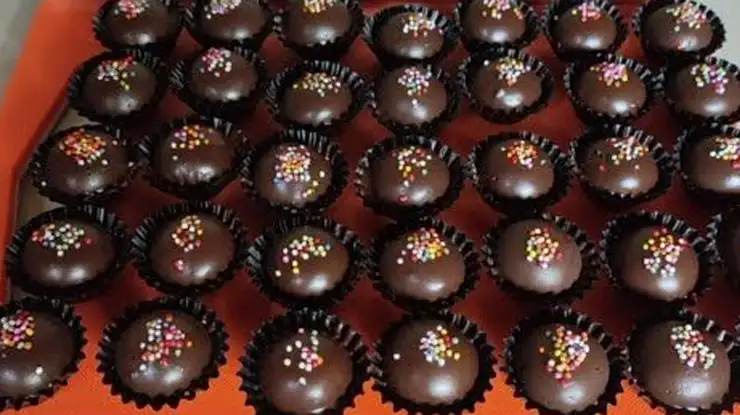 3. Resep Kue Kering Bola Coklat