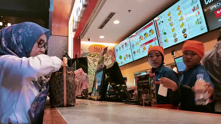 Gaji Karyawan Yoshinoya Per Bulan