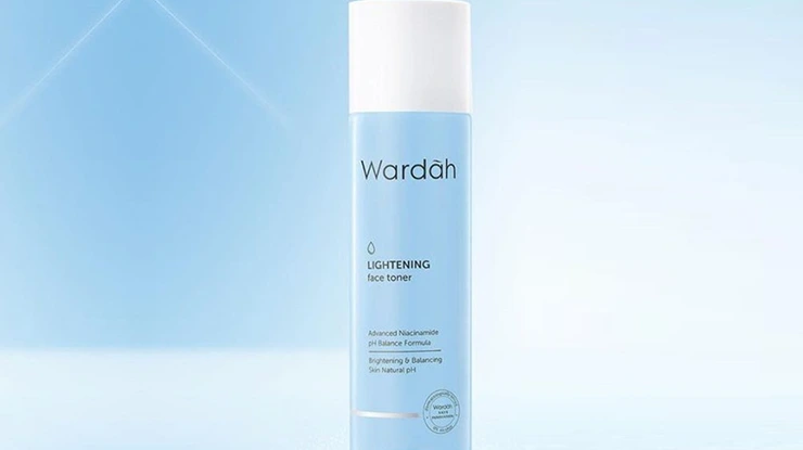 Wardah Lightening Face Toner